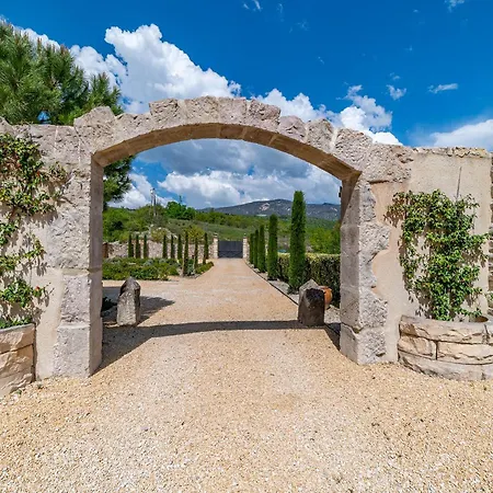Chateau De Jalle Bed & Breakfast Sainte-Jalle