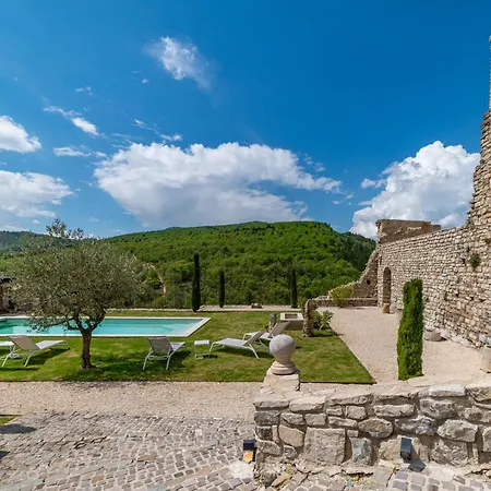 Chateau De Jalle Bed & Breakfast